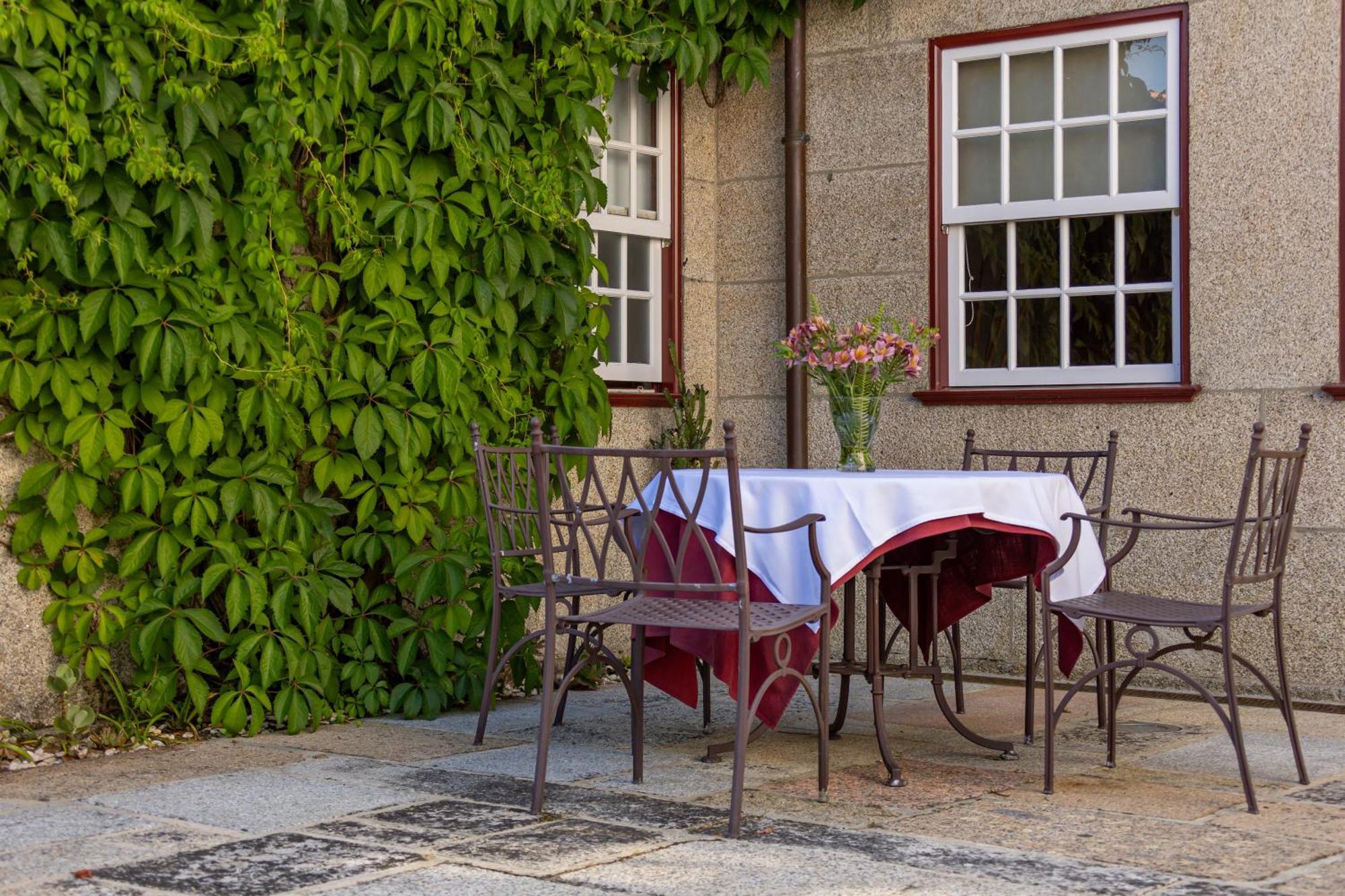 Hotel Rural Quinta De Sao Sebastiao Barroselas Exterior photo