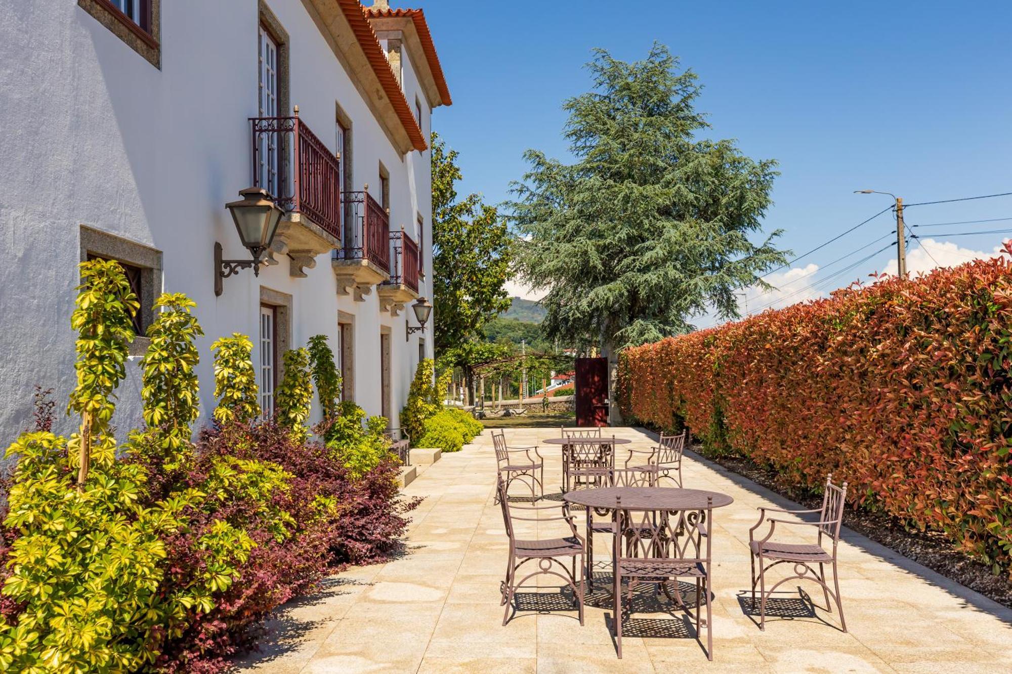 Hotel Rural Quinta De Sao Sebastiao Barroselas Exterior photo