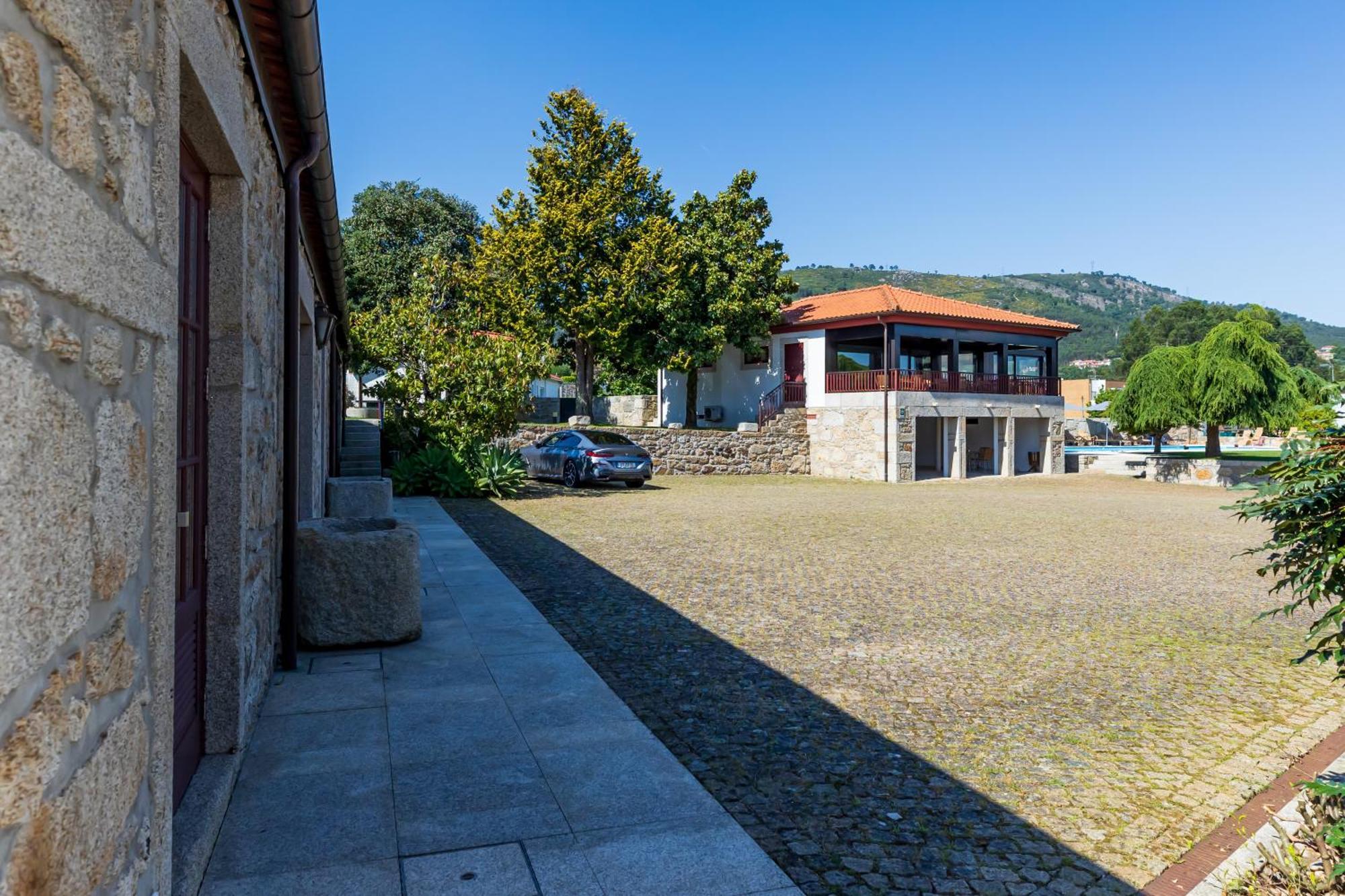 Hotel Rural Quinta De Sao Sebastiao Barroselas Exterior photo
